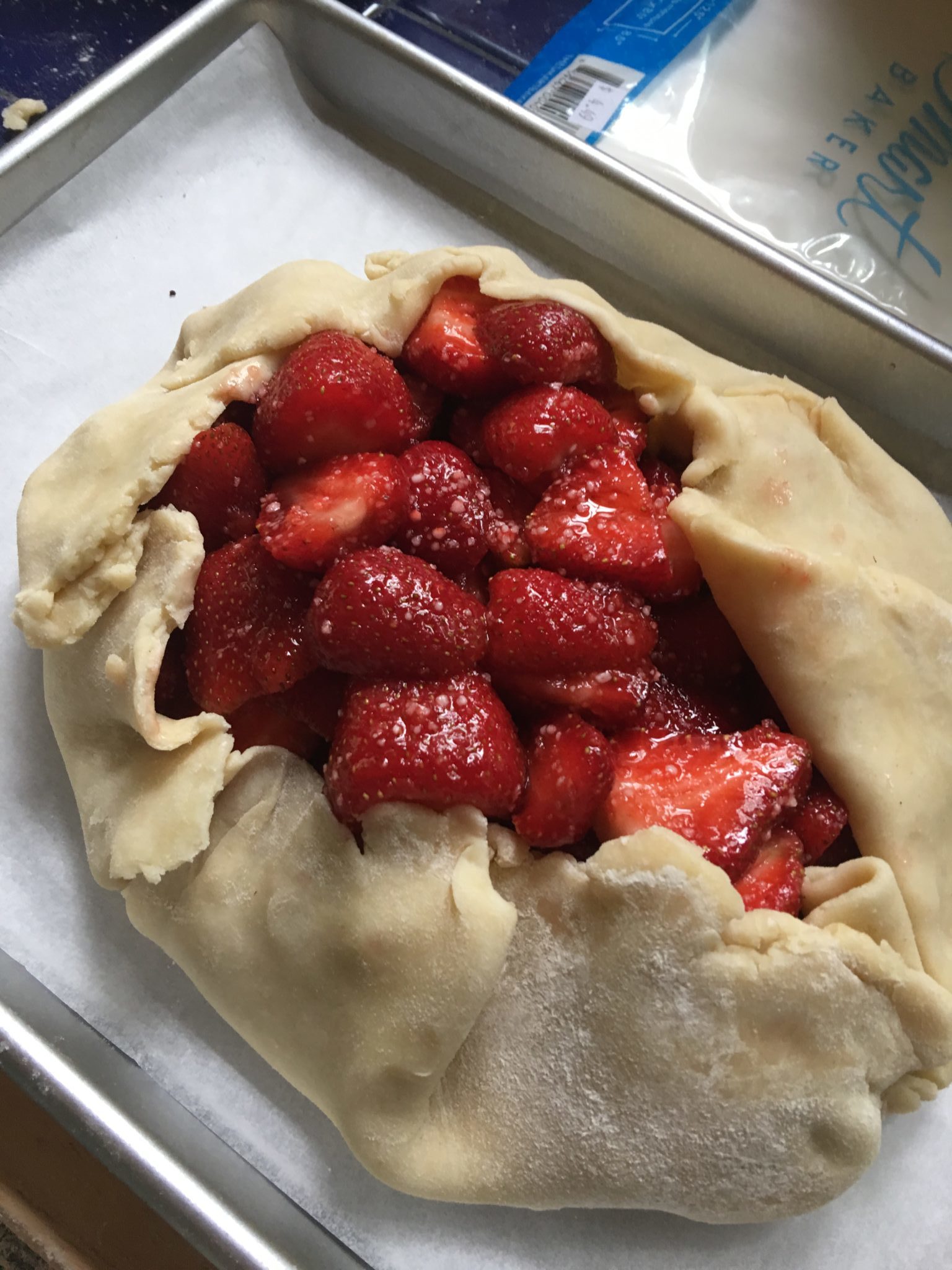 Unbaked Rustic Strawberry Pie