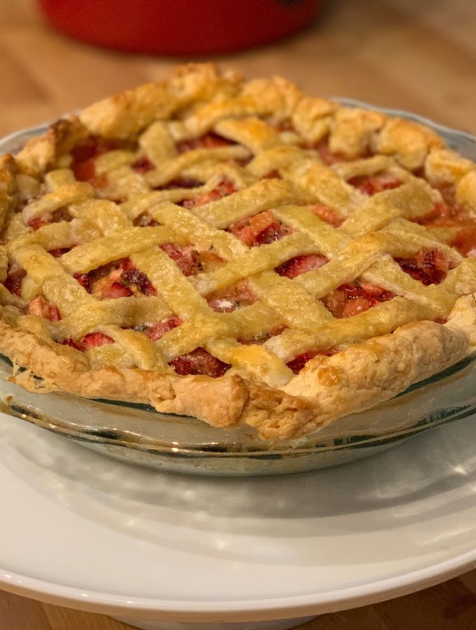 Strawberry rhubarb pie with mint