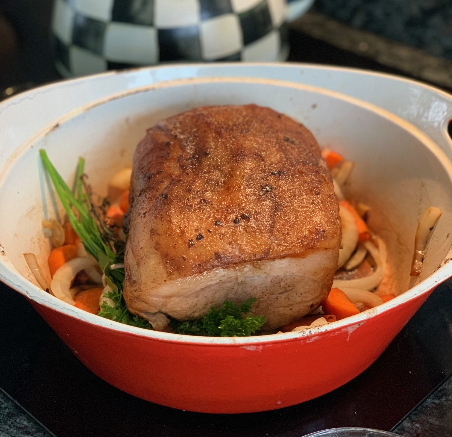 Browned pork loin and vegetables 