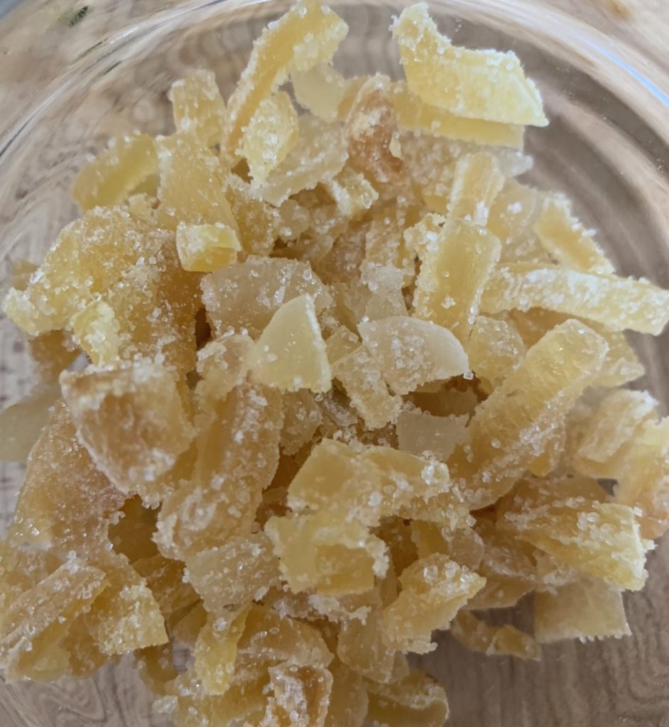 Coarsely chopped crystallized ginger 