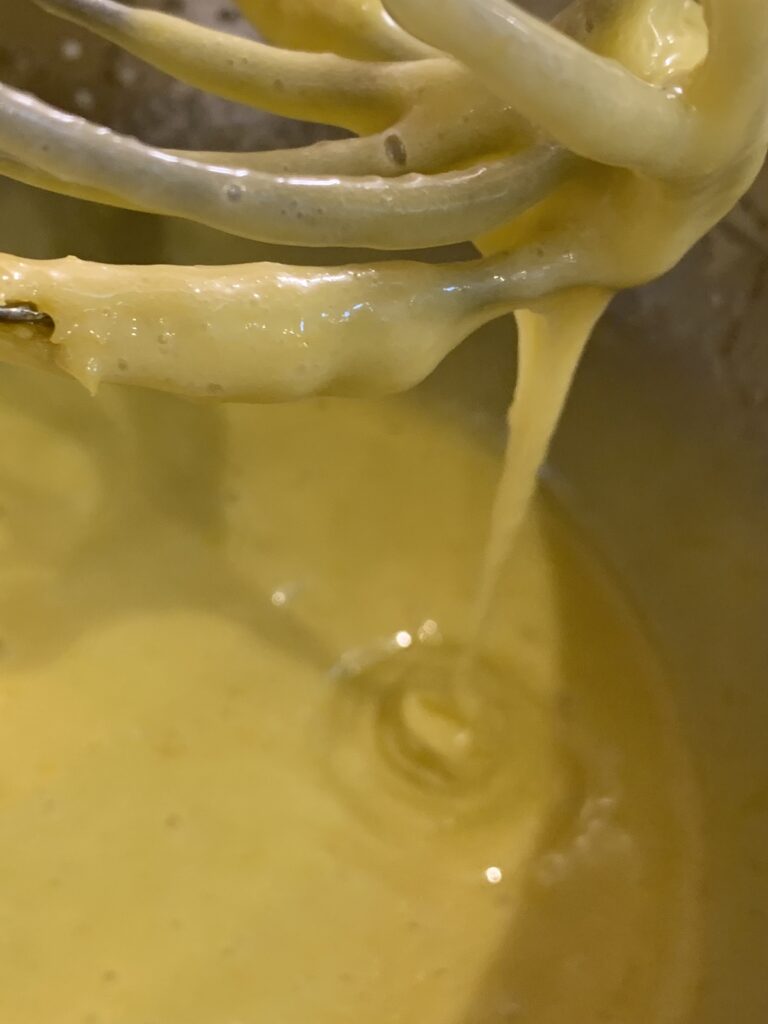 Oil emulisfied into eggs and sugar