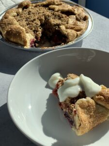 Breakfast Berry Pie