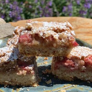 Rhubarb and Strawberry Bars