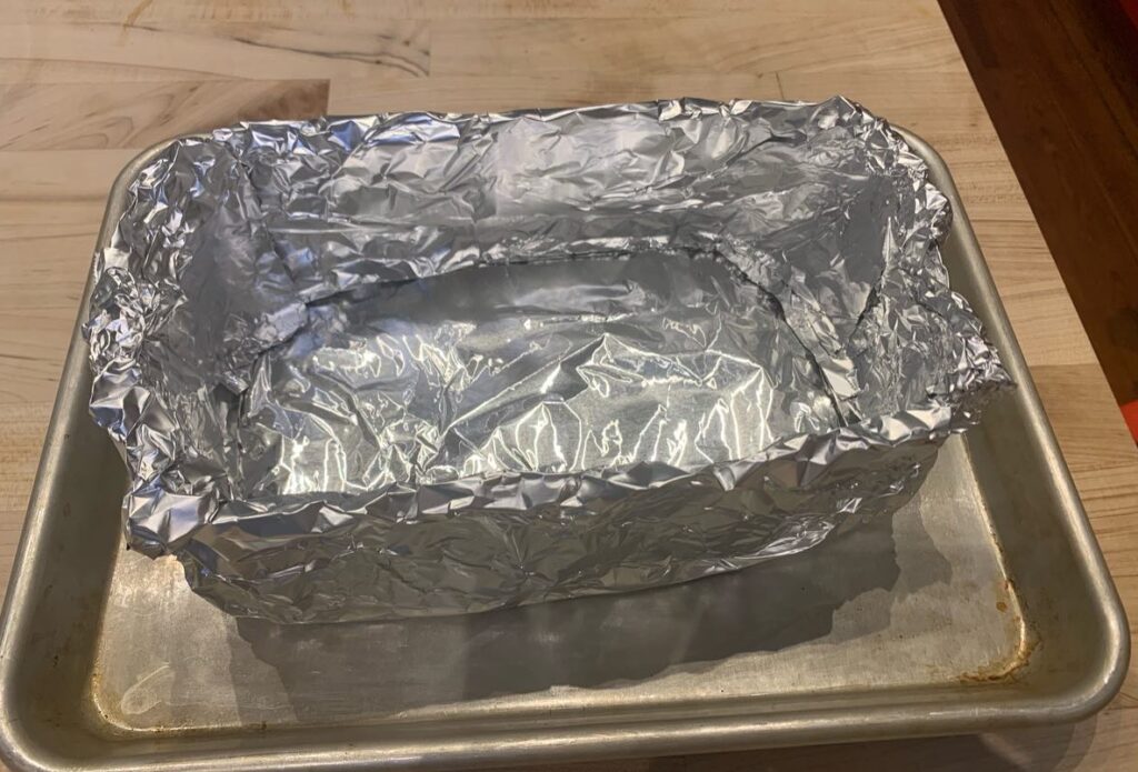 How to make a baking pan out of foil