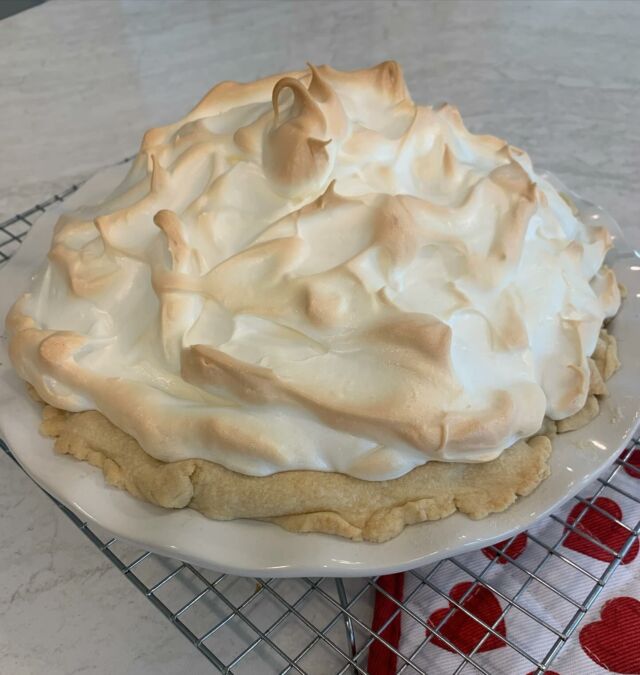 Happy Pi Day!  I was going to make lemon bars today but then I realized it was Pi Day!  And voila! Lemon Meringue Pie. I hope there’s a pie in your future. #piday #lemonmeringuepie #awomancooks 
.
.
.
.
#bakersgottabake #piesofinstagram #march14 #pielovers #ilovepie #ashevillebaker #homemadepie #bakebakebake