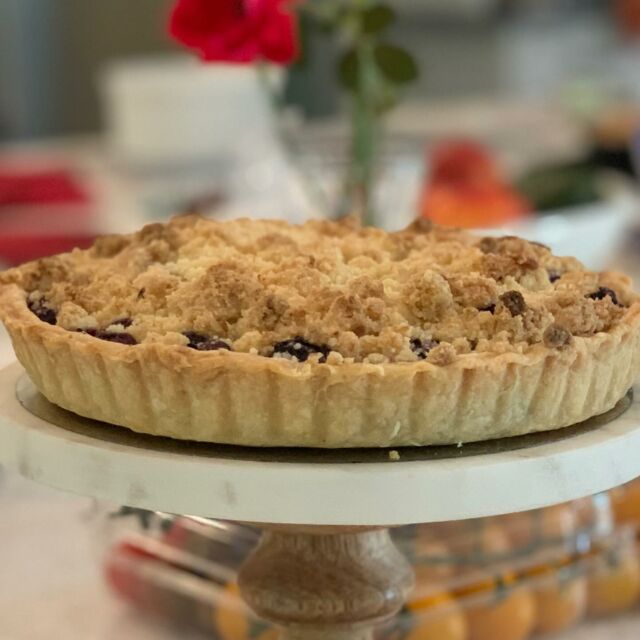 For years I was afraid to make a tart but it’s really not that hard. The trick is not to roll the pastry too thin. And while you can use premade pastry it’s really better to@make your own (sorry!). There is a good pastry recipe on my blog.
This tart uses the recipe from  @smittenkitchen for Blackberry and Blueberry Pie with Crumble topping 
#fruittart #blackberrypie #awomancooks 
.
.
.
.
#tartmaking #piepastry #recipelinkinprofile #homebaker #homemadetart #ashevillebaker #blueberrytart #bakersgottabake